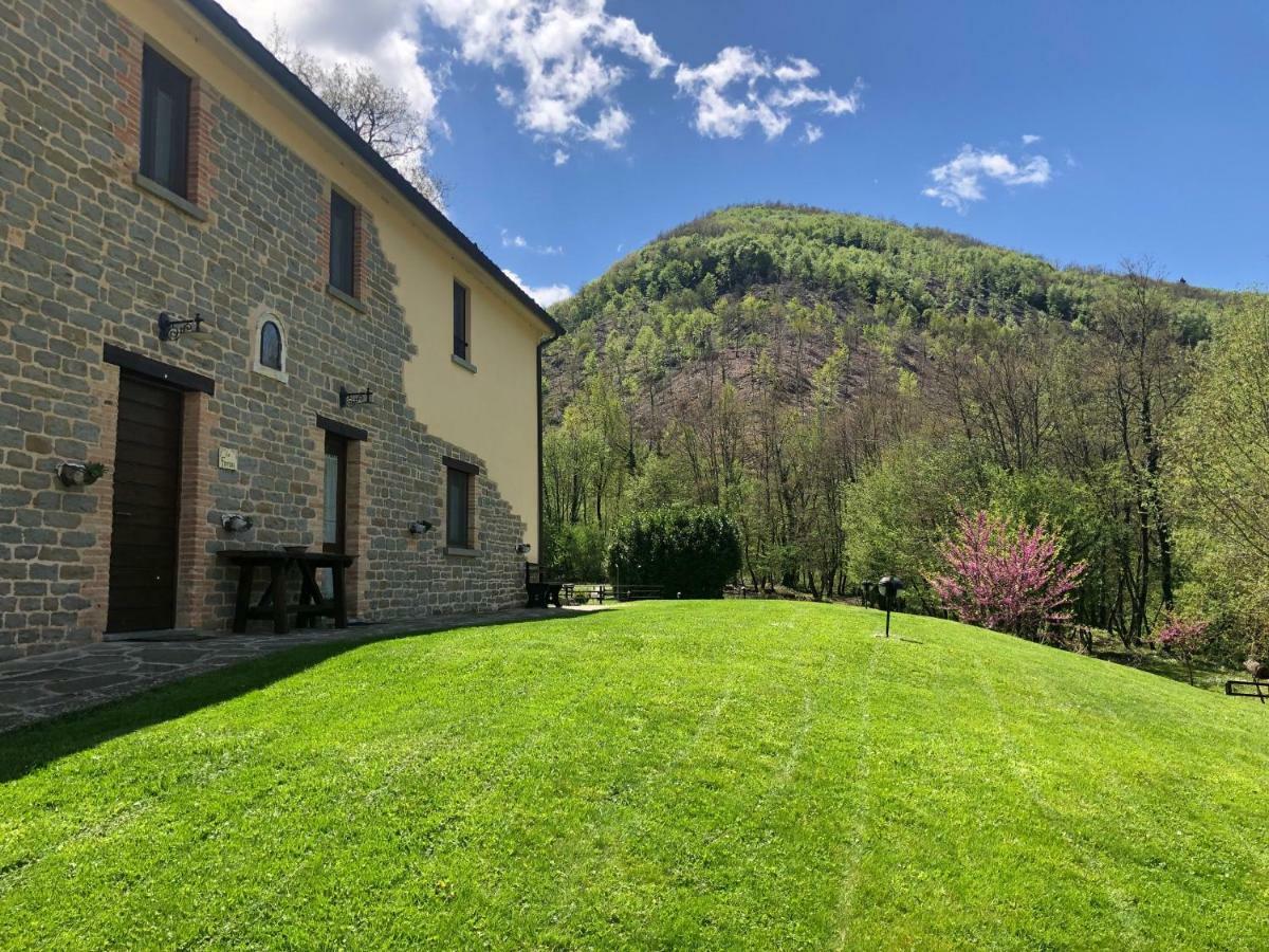 Agriturismo La Ferraia Pianello  エクステリア 写真